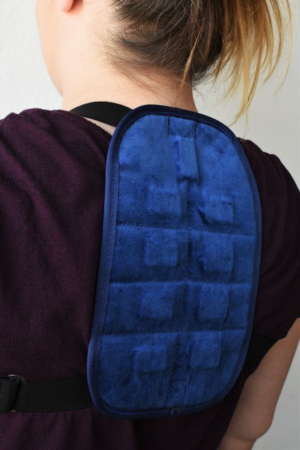 MAGNÉTOTHÉRAPIE | UN OREILLER CERVICAL MAGNÉTIQUE | COUSSIN MAGNÉTIQUE